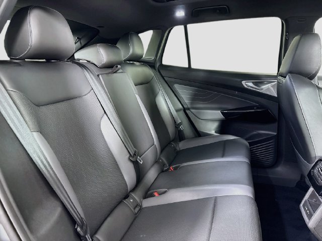 Certified 2023 Volkswagen ID.4 Pro S AWD/4WD image 30