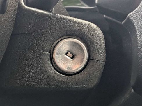Used 2022 Chevrolet Colorado LT w/ Fleet Safety Package AWD/4WD image 24