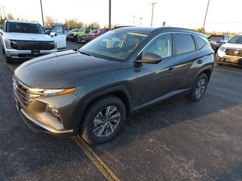 Used 2022 Hyundai Tucson Blue image 8