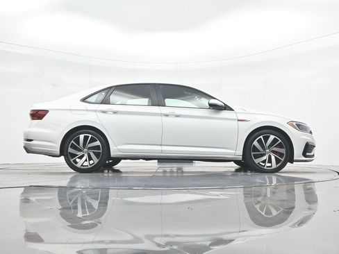 Used 2019 Volkswagen Jetta GLI FWD image 36