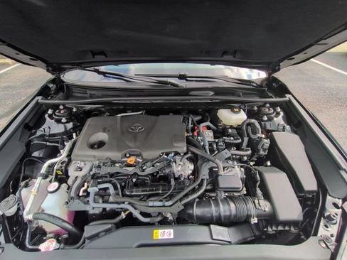 Used 2026 Toyota Camry LE FWD image 27