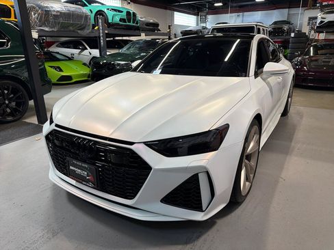Used 2023 Audi RS 7 Sportback AWD/4WD image 10
