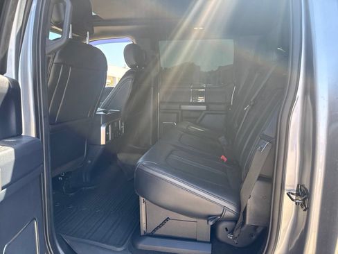 Used 2022 Ford F450 Platinum w/ FX4 Off-Road Package AWD/4WD image 14