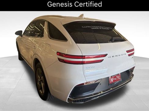 Certified 2026 Genesis GV70 2.5T Select AWD/4WD image 4