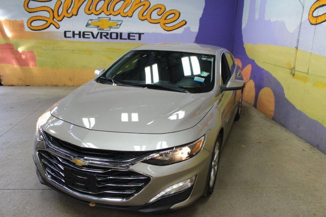 Used 2023 Chevrolet Malibu LT FWD image 4