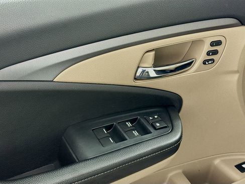 Used 2023 Honda Ridgeline RTL image 13