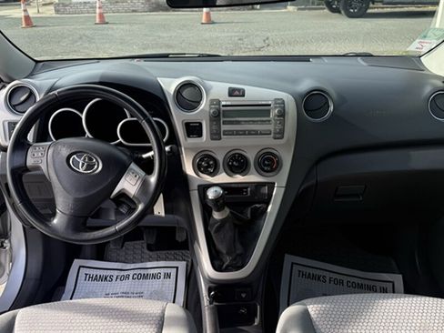 Used 2009 Toyota Matrix XRS FWD image 8