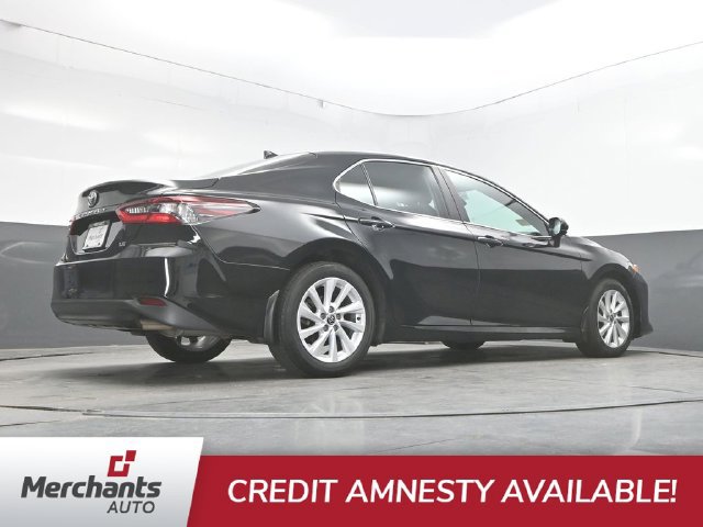 Used 2024 Toyota Camry LE FWD image 43