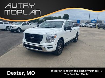 Used 2024 Nissan Titan SV w/ SV Convenience Package