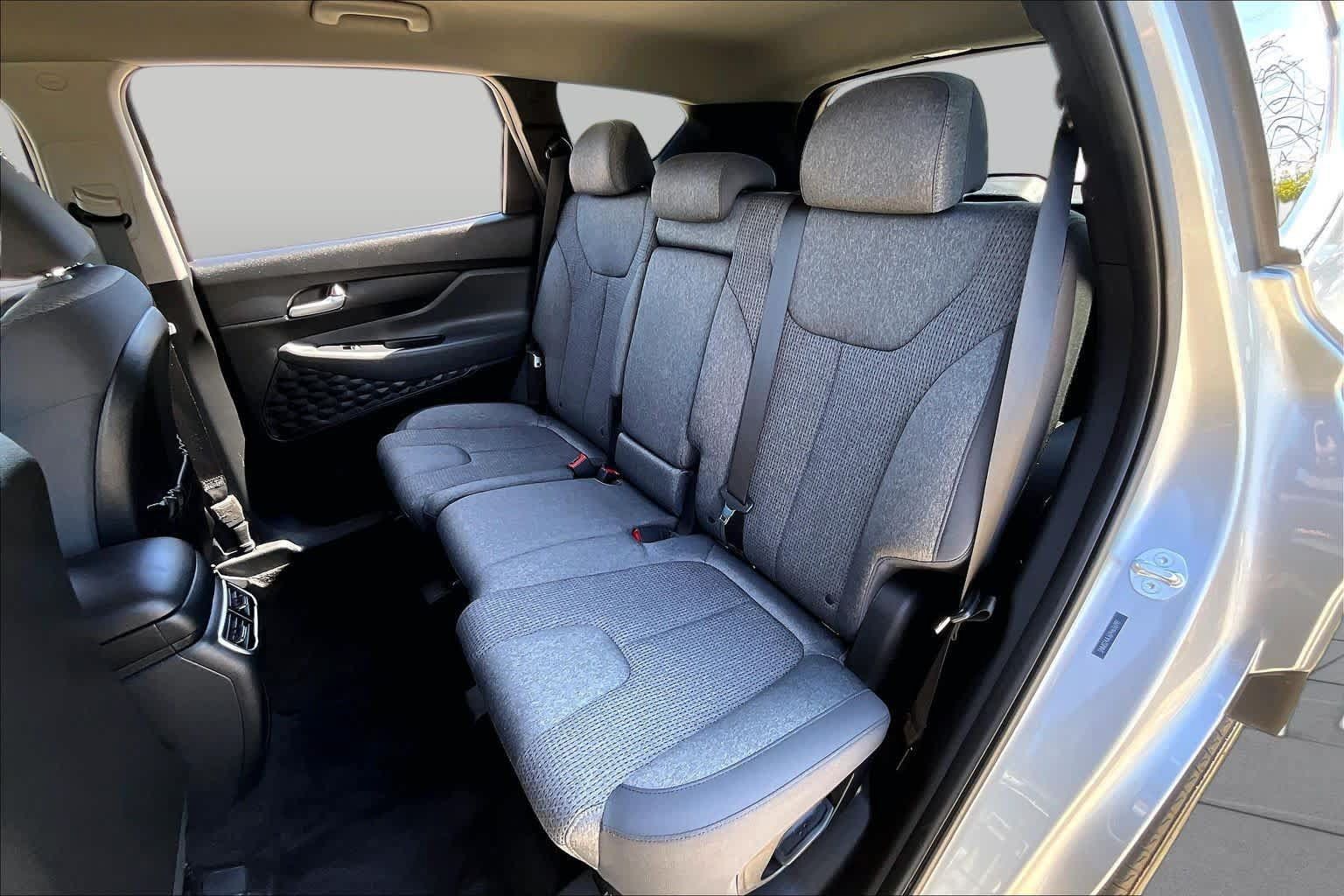 Used 2023 Hyundai Santa Fe SEL FWD image 21