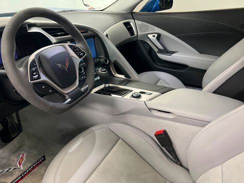 Used 2019 Chevrolet Corvette Grand Sport RWD image 12