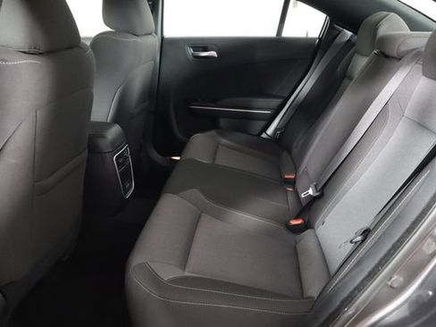 Used 2021 Dodge Charger SXT RWD image 16