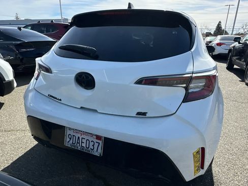 Used 2022 Toyota Corolla SE image 5