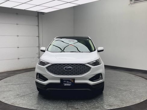 Certified 2024 Ford Edge SEL w/ Convenience Package AWD/4WD image 35