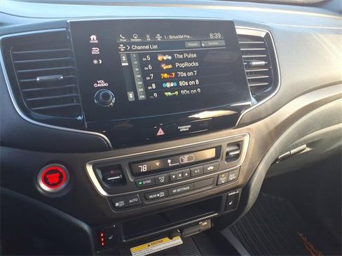 Used 2023 Honda Passport TrailSport image 20