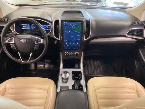 Used 2021 Ford Edge SEL w/ Convenience Package AWD/4WD image 11