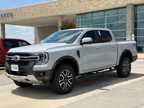 New 2026 Ford Ranger Lariat w/ FX4 Off-Road Package AWD/4WD image 10