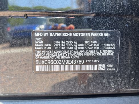 Used 2021 BMW X5 xDrive40i w/ Executive Package AWD/4WD image 34