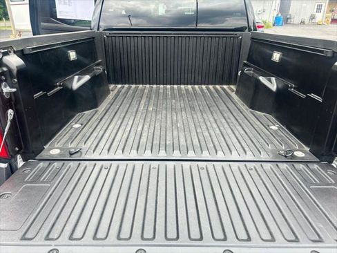 Certified 2024 Toyota Tacoma SR w/ SR Upgrade Package AWD/4WD image 26