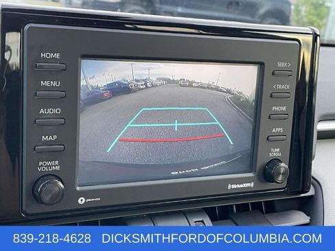 Used 2020 Toyota RAV4 XLE Premium image 27