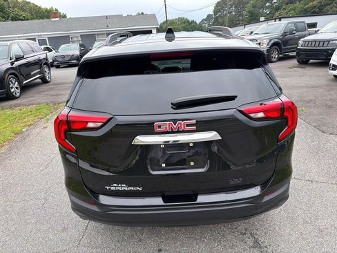 Used 2018 GMC Terrain SLE w/ Driver Convenience Package FWD image 12