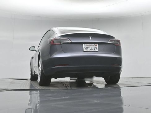 Used 2023 Tesla Model 3 Standard Range RWD image 46
