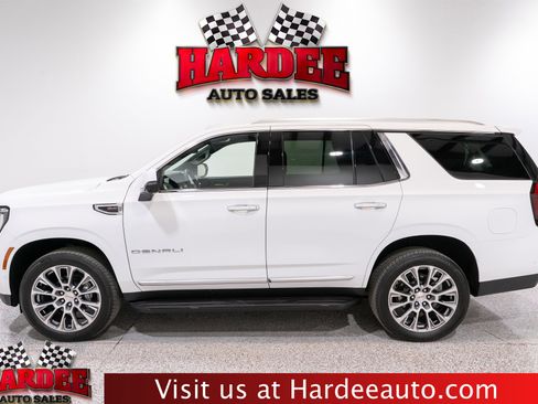 Used 2025 GMC Yukon Denali image 1