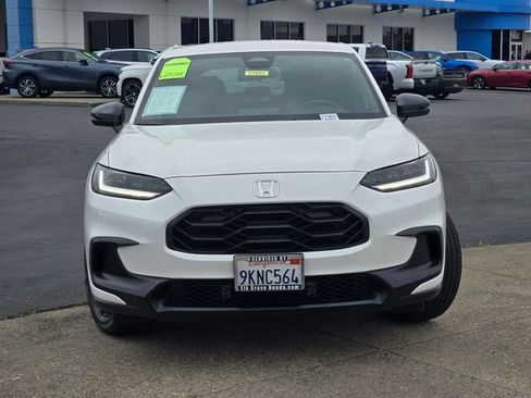 Certified 2024 Honda HR-V Sport image 2