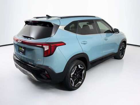 Used 2024 Kia Seltos SX w/ SX Sunroof Package AWD/4WD image 9