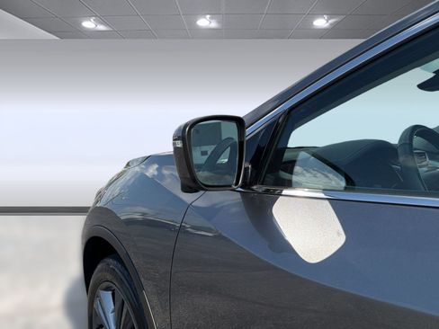 Certified 2024 Nissan Murano Platinum w/ Cargo Package FWD image 30