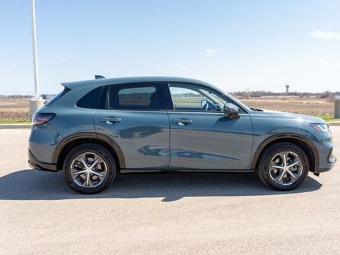 Used 2025 Honda HR-V EX-L image 8