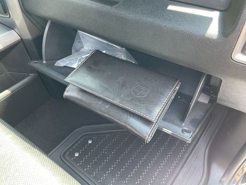 Used 2017 RAM 1500 Limited image 35