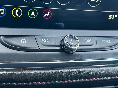 Used 2025 Chevrolet Blazer RS image 32