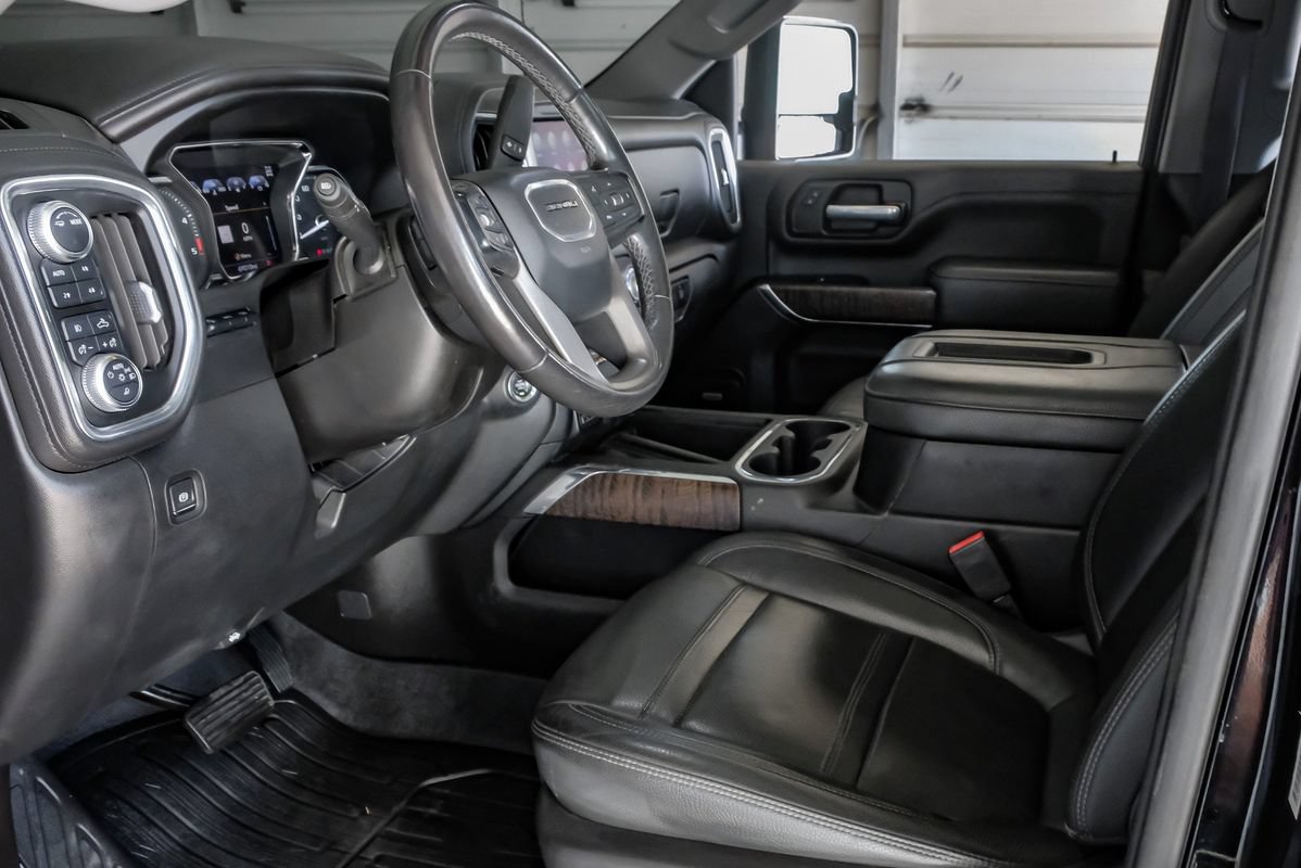Used 2021 GMC Sierra 2500 Denali w/ Denali Ultimate Package AWD/4WD image 14