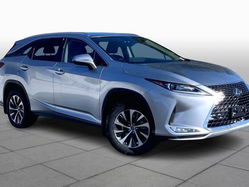 Used 2022 Lexus RX 350L Premium w/ Premium Package image 3