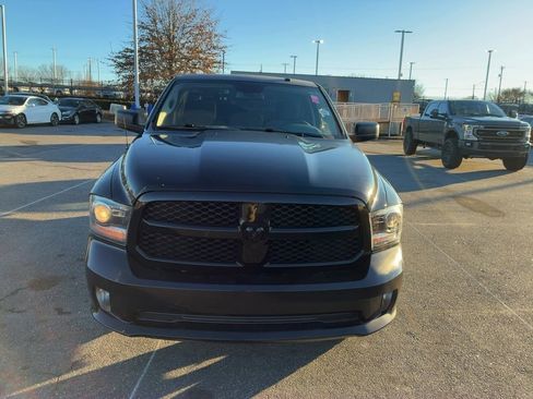 Used 2014 RAM 1500 Express image 10