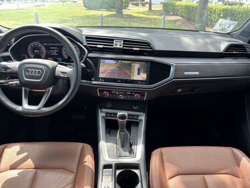 Used 2024 Audi Q3 2.0T Premium Plus w/ Premium Plus Package AWD/4WD image 31