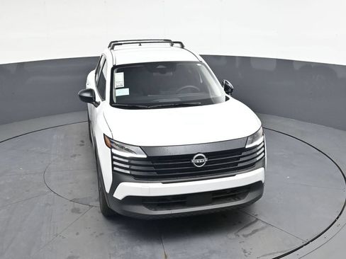 Certified 2026 Nissan Kicks SV w/ Cold Weather Package AWD/4WD image 40