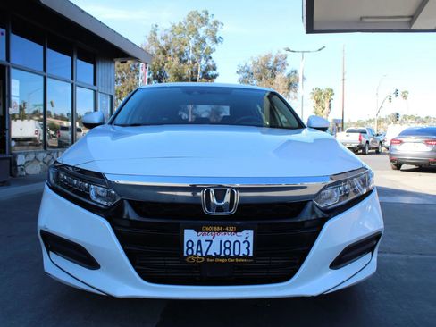 Used 2018 Honda Accord LX image 8
