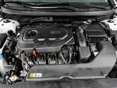 Used 2017 Hyundai Sonata Limited w/ Ultimate Package 04 FWD image 35