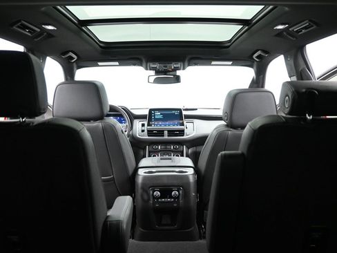 Used 2024 Chevrolet Tahoe RST w/ Luxury Package image 19