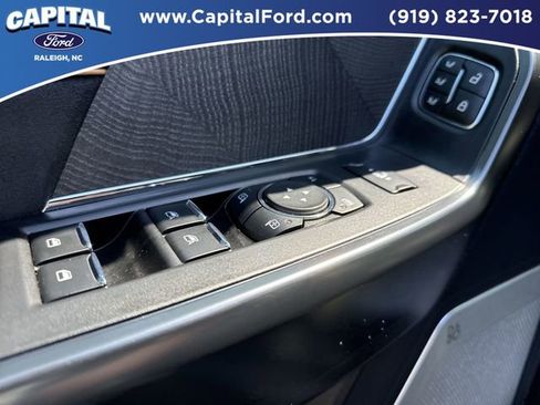 Used 2024 Ford F250 Platinum AWD/4WD image 21