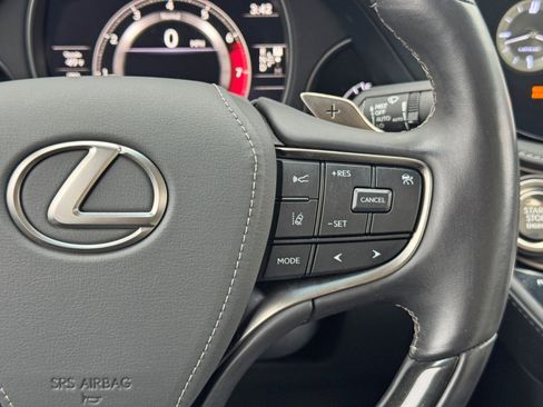 Used 2022 Lexus LS 500 image 21