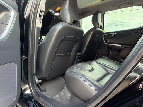 Used 2016 Volvo XC60 T5 Premier FWD image 44