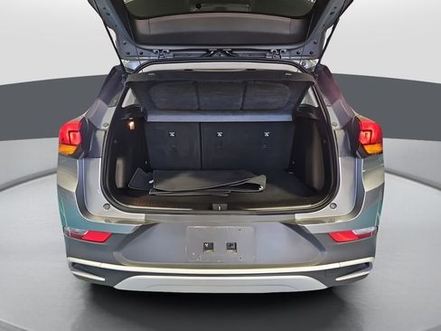 Used 2020 Buick Encore GX Preferred w/ Cold Weather Comfort Package image 9