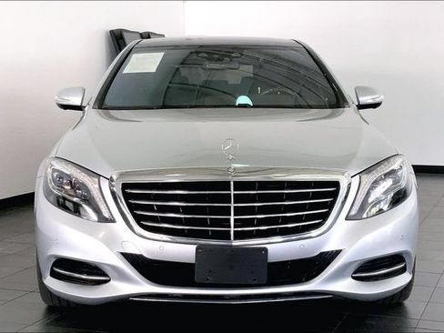 Used 2015 Mercedes-Benz S 550 Sedan image 3