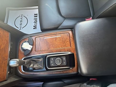 Certified 2024 Nissan Armada SL w/ Captain's Chairs Package image 20