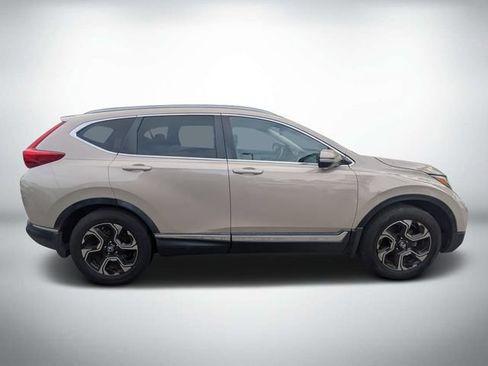 Used 2017 Honda CR-V Touring image 3