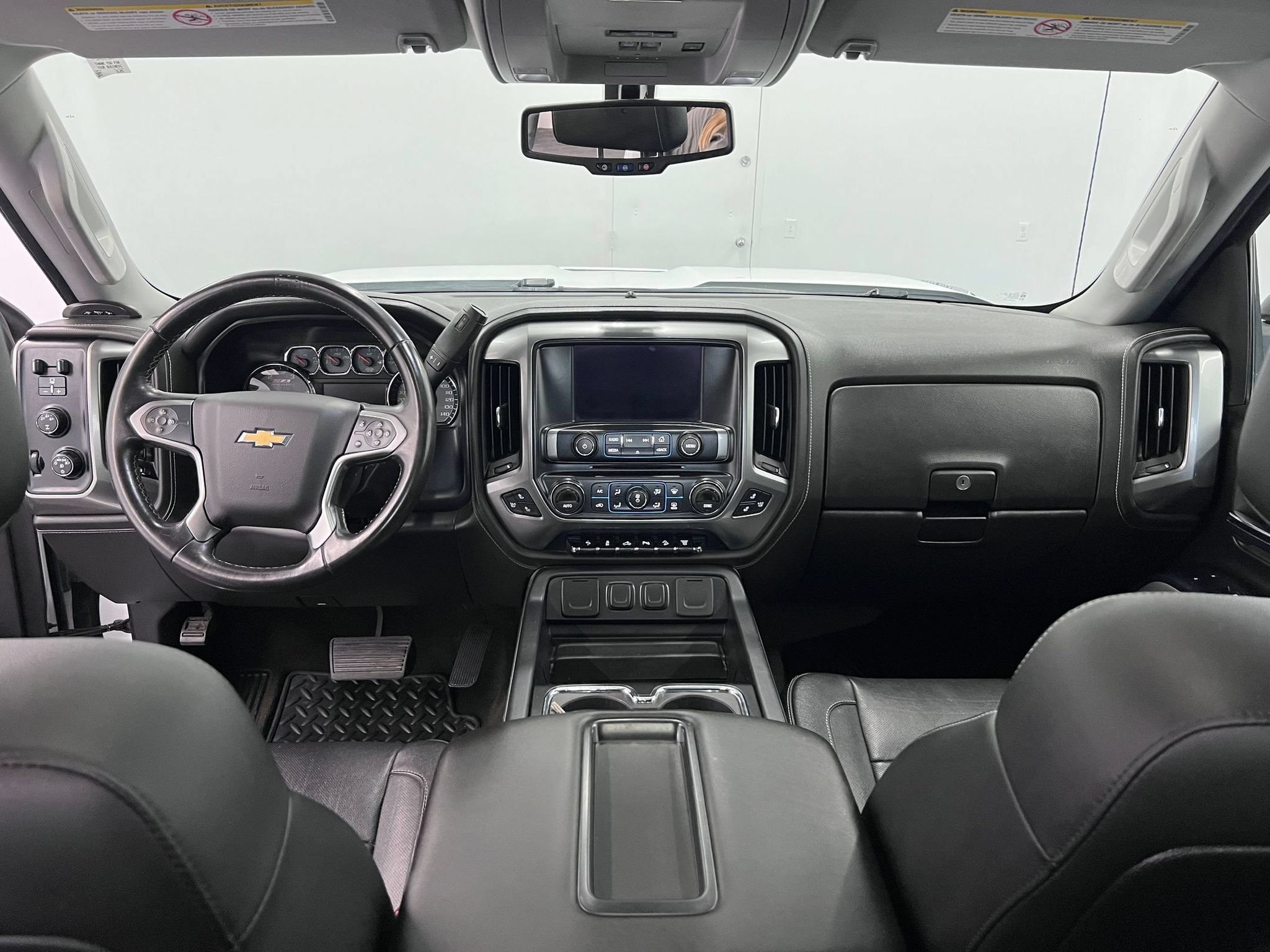 Used 2015 Chevrolet Silverado 3500 LTZ w/ Duramax Plus Package AWD/4WD image 12