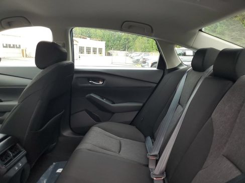New 2026 Honda Accord LX image 9